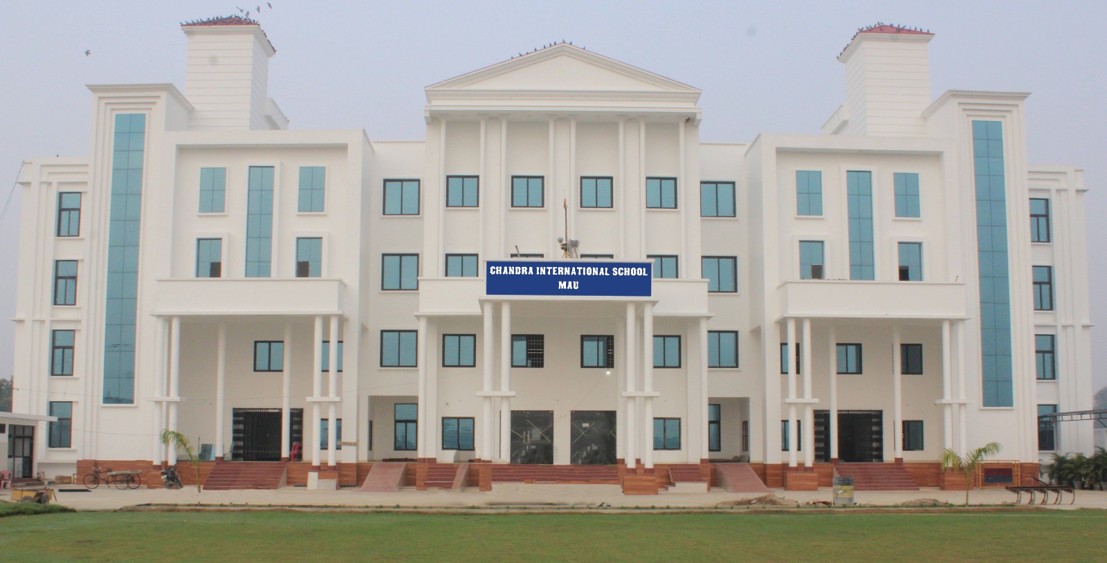 CHANDRA INTERNATIONAL SCHOOL - MAU